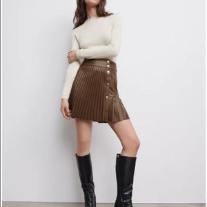 FAUX LEATHER PLEATED SKIRT - ZARA